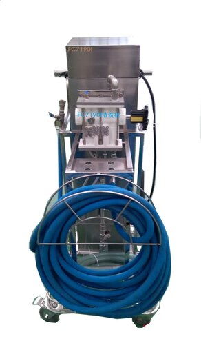 移動(dòng)泡沫清洗機(jī)FC7190i 食品廠高效清潔的新選擇